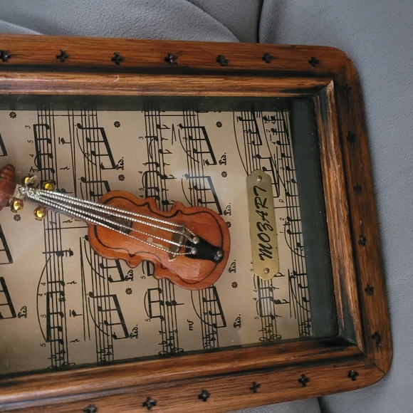 Wooden Violin Wall Art with Music Sheet - Picture 1 of 3